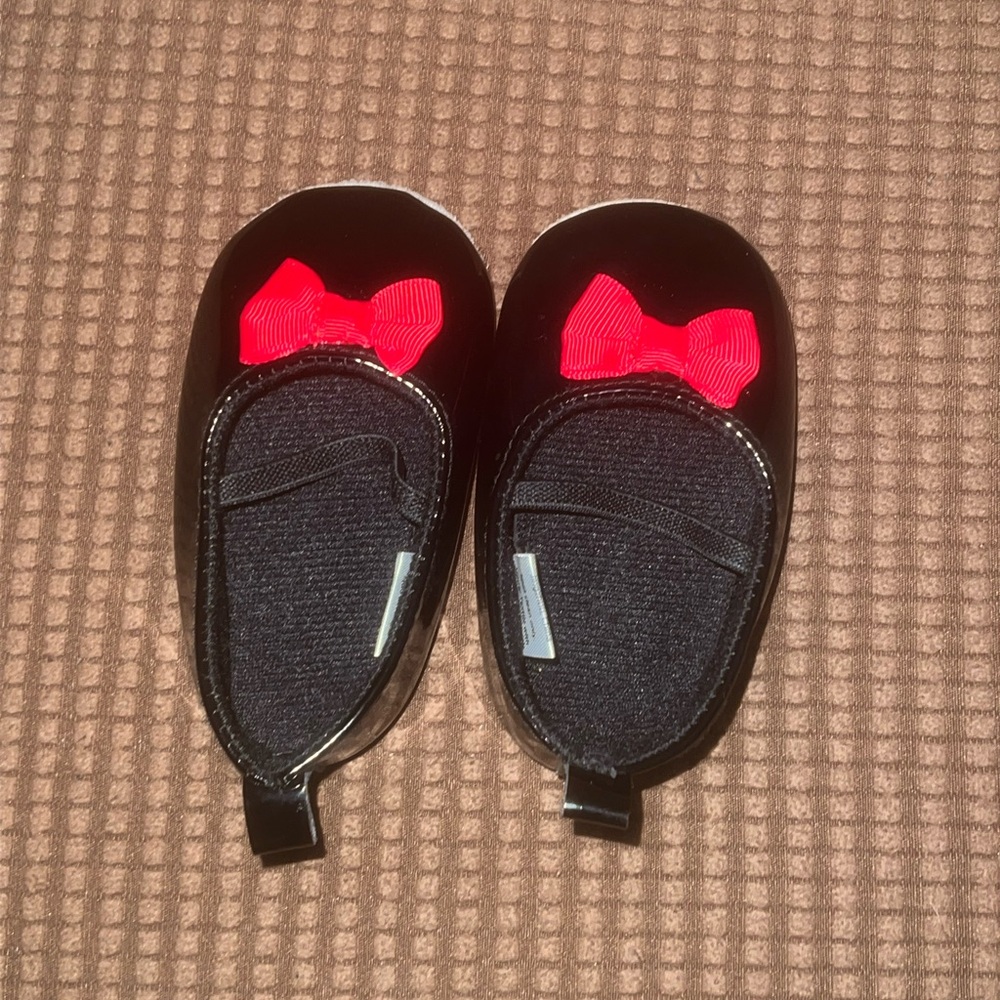 Black BABY 6-12months Shoes with Red Bow - Classic Mary Jane Style